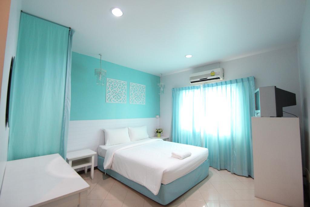 Preme Hostel Bangkok Exterior foto